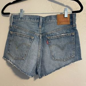Levi’s 501 denim shorts